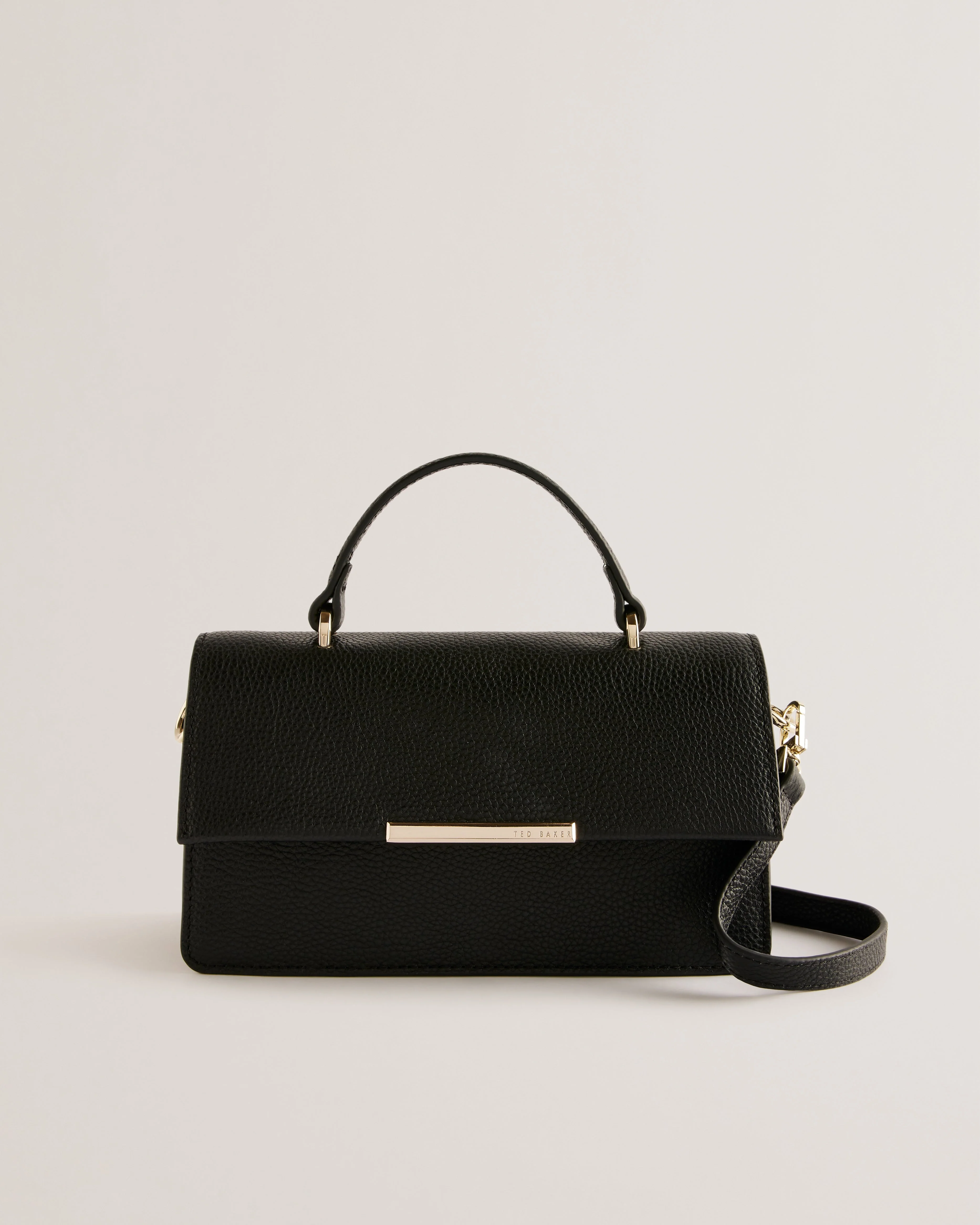Women's Bags: Sale